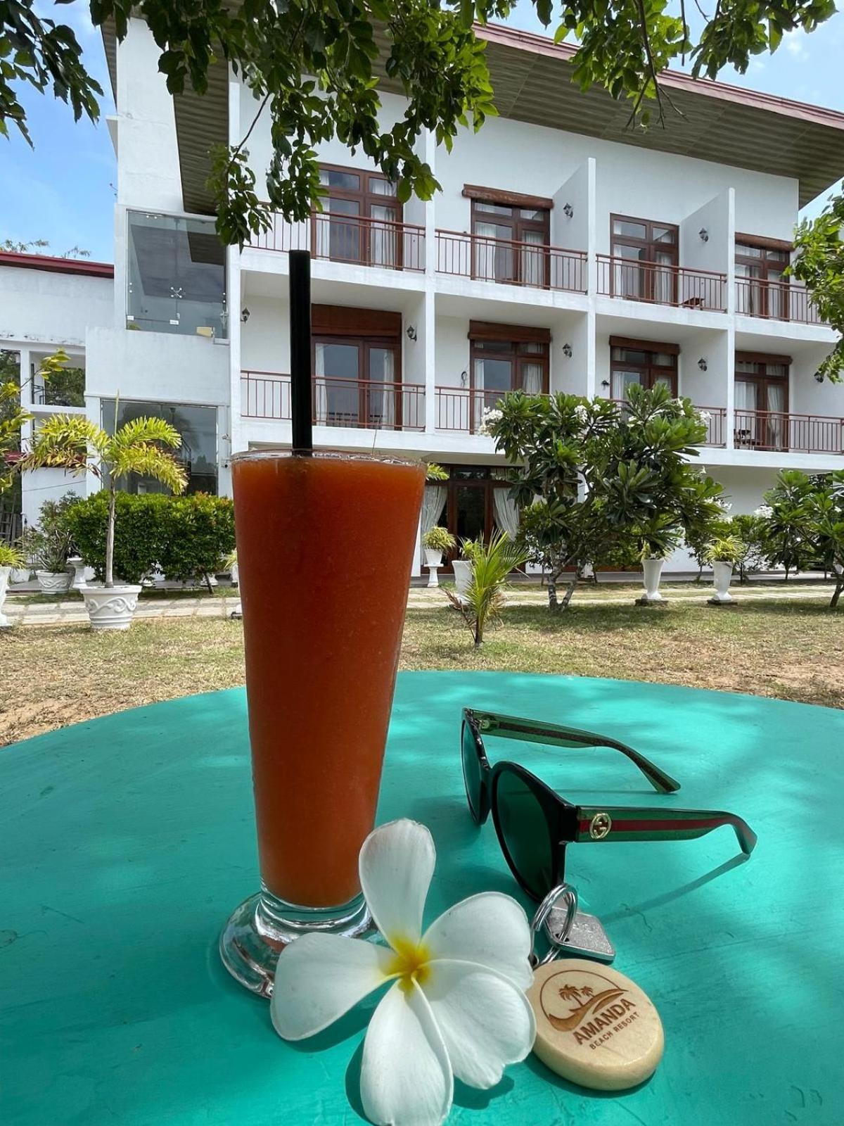 Amanda Beach Resort Passikudah ภายนอก รูปภาพ
